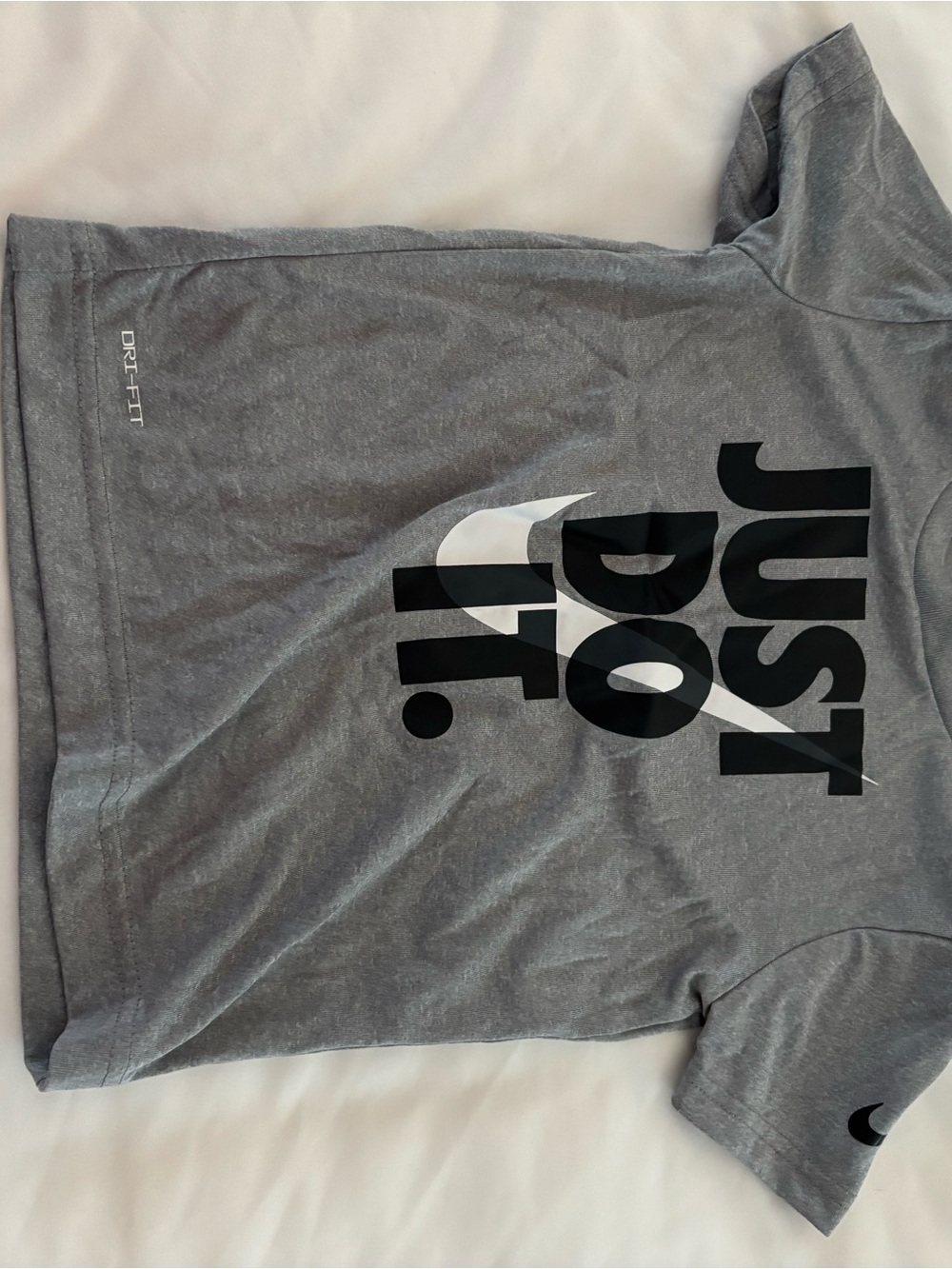 Nike Gray Short-Sleeve 'Just Do It' Graphic Tee